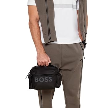 BOSS ボディバッグ ブラック BOSS - クロスボディバッグ ニットストラクチャー - ブラック